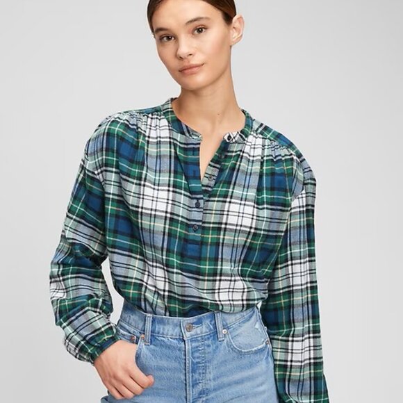 GAP Women's Shirred Henley Top Green Blue Plaid Flannel Flowy Size Med NWOT - Picture 1 of 6